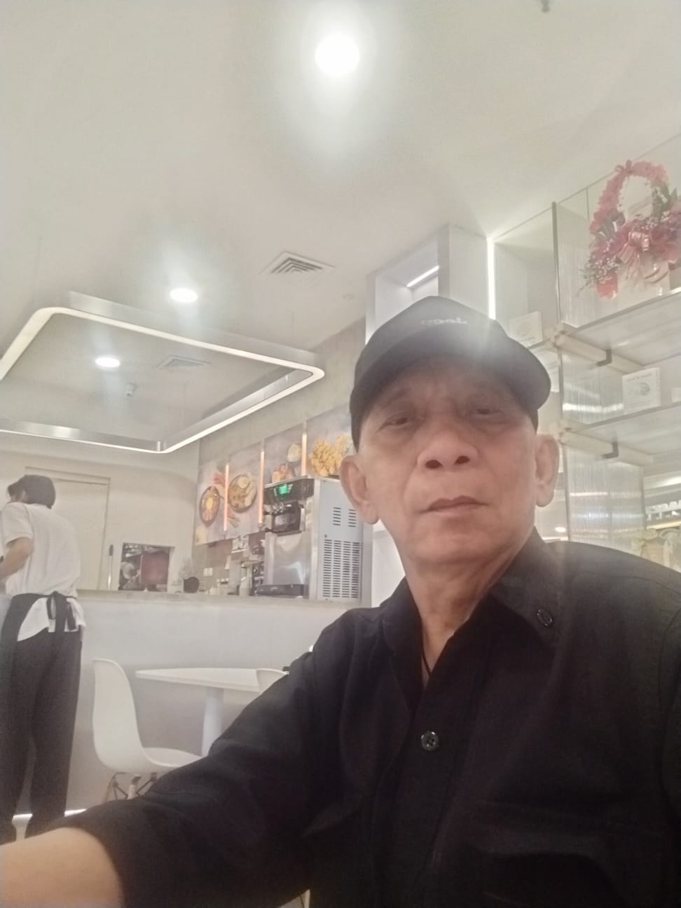 Voucke Lontaan: DK PWI Harus Pula Memberi Pilihan Kepada Munir, menjadi Ketum PWI Atau Dewas BUMN Antara